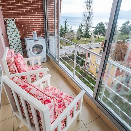 Luxurious Apartment Lake View Pogradec Exterior foto